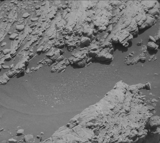 Sol 2480: Mast Camera (Mastcam)