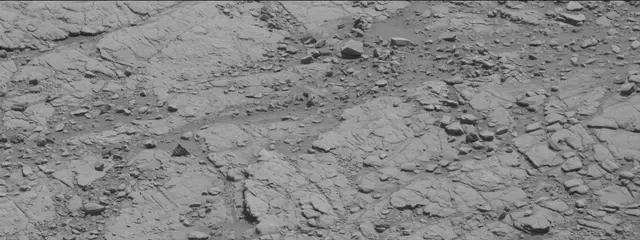 Sol 2481: Mast Camera (Mastcam)