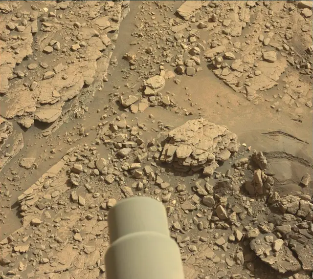 Sol 2481: Mast Camera (Mastcam)