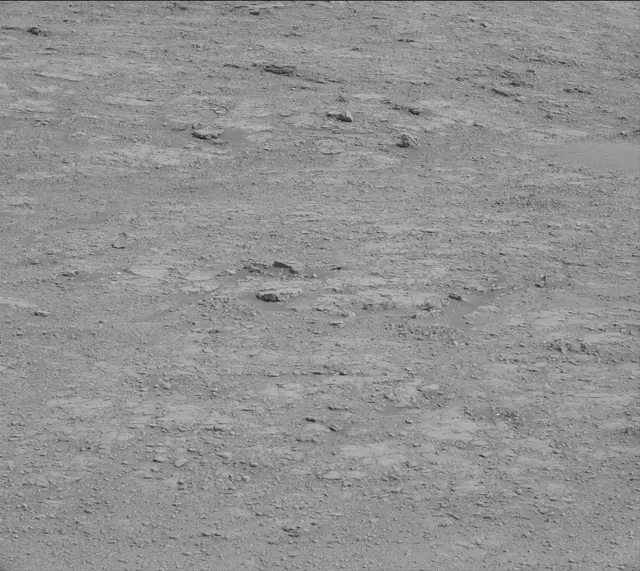 Sol 2481: Mast Camera (Mastcam)