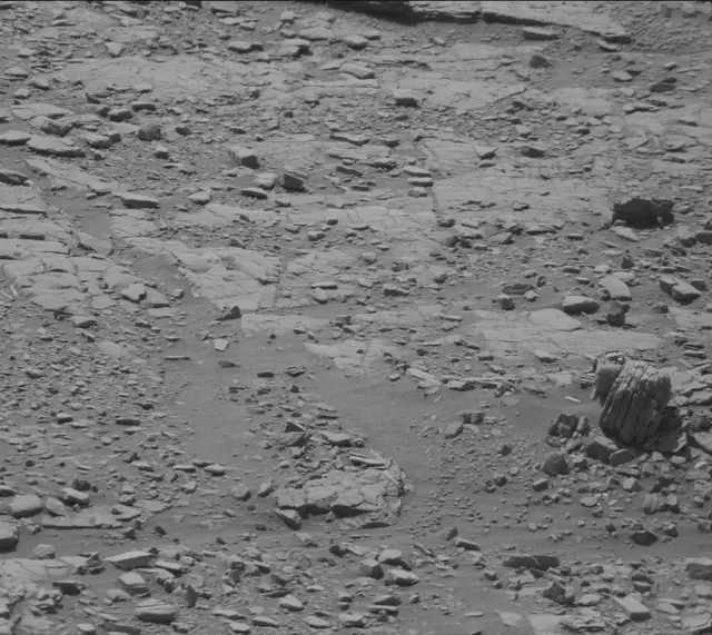 Sol 2481: Mast Camera (Mastcam)