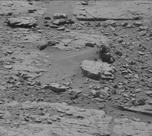 Sol 2481: Mast Camera (Mastcam)