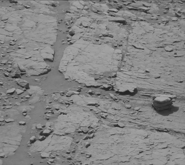Sol 2481: Mast Camera (Mastcam)