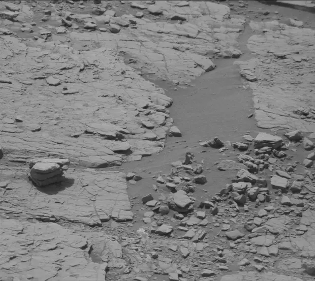 Sol 2481: Mast Camera (Mastcam)