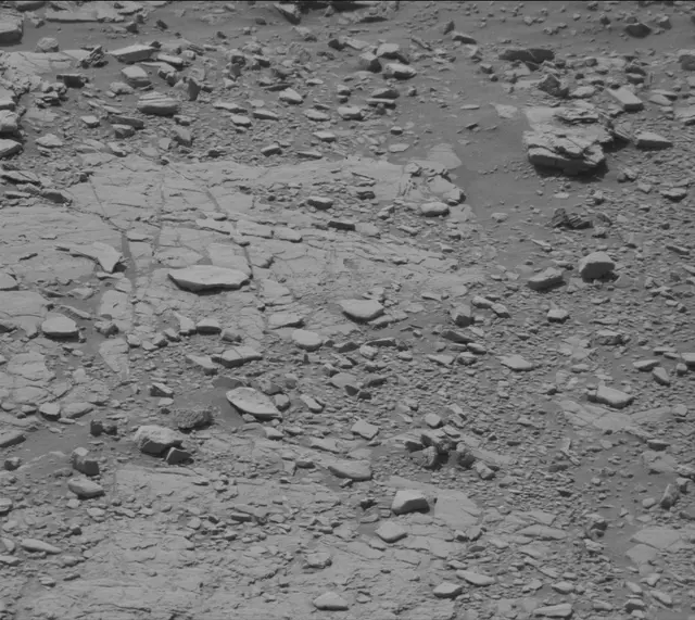 Sol 2481: Mast Camera (Mastcam)