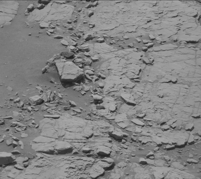 Sol 2481: Mast Camera (Mastcam)