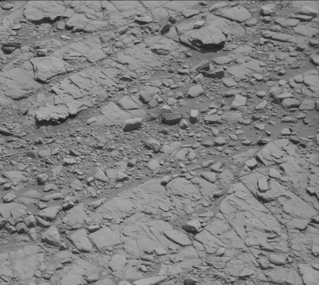 Sol 2481: Mast Camera (Mastcam)