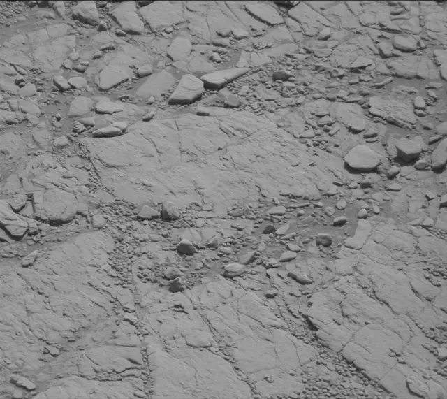Sol 2481: Mast Camera (Mastcam)