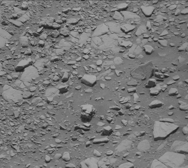 Sol 2481: Mast Camera (Mastcam)