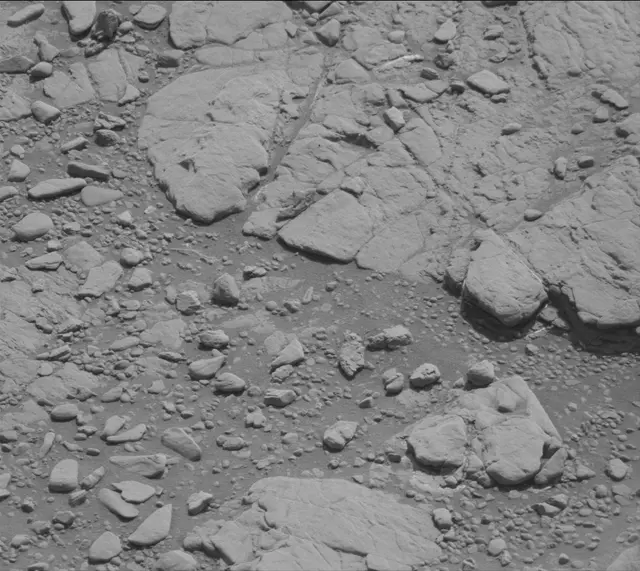 Sol 2481: Mast Camera (Mastcam)