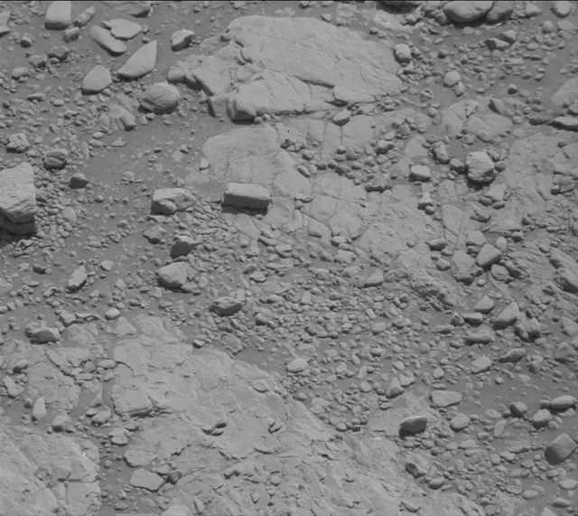 Sol 2481: Mast Camera (Mastcam)