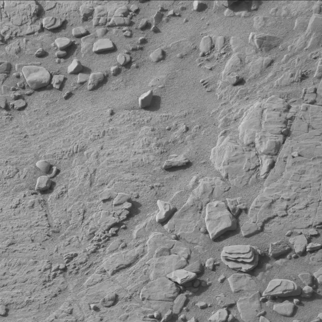 Sol 2481: Mast Camera (Mastcam)