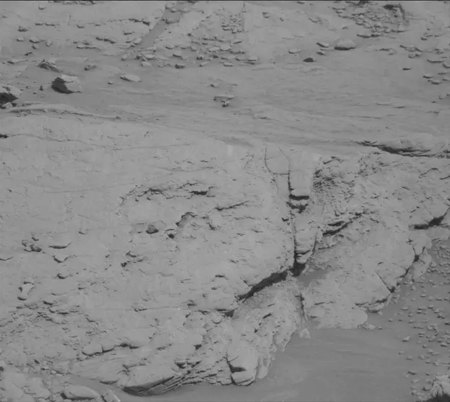Sol 2482: Mast Camera (Mastcam)