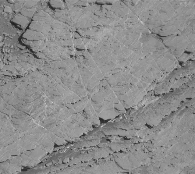 Sol 2483: Mast Camera (Mastcam)