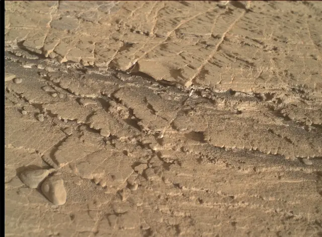 Sol 2483: Mars Hand Lens Imager (MAHLI)