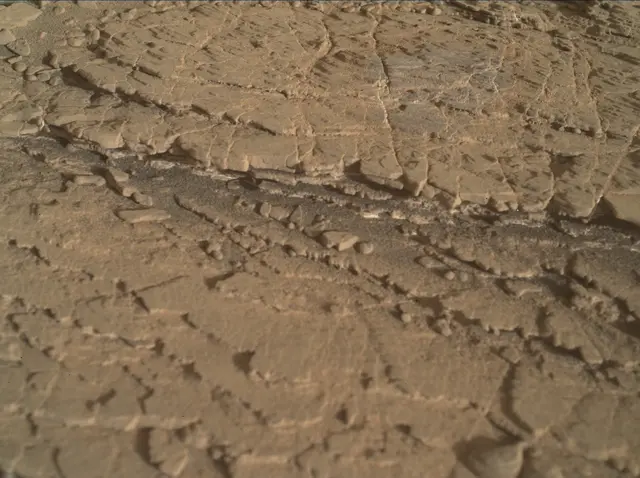 Sol 2483: Mars Hand Lens Imager (MAHLI)