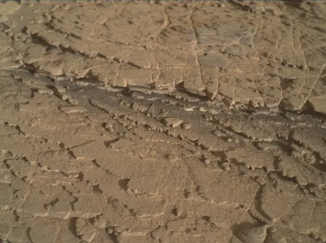 Sol 2483: Mars Hand Lens Imager (MAHLI)