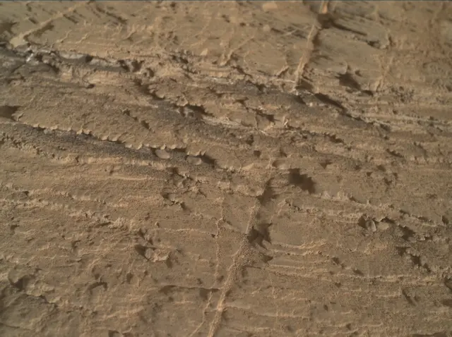 Sol 2483: Mars Hand Lens Imager (MAHLI)