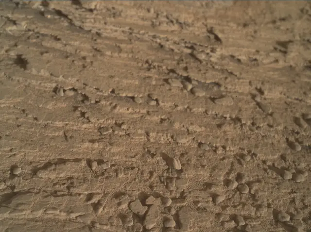 Sol 2483: Mars Hand Lens Imager (MAHLI)