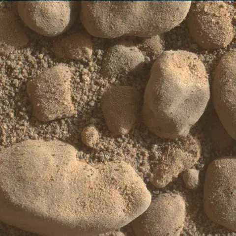 Sol 2484: Mars Hand Lens Imager (MAHLI)
