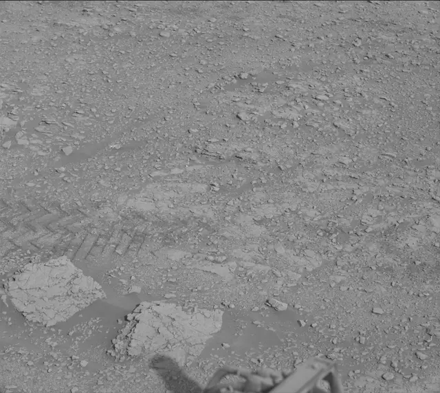 Sol 2485: Mast Camera (Mastcam)