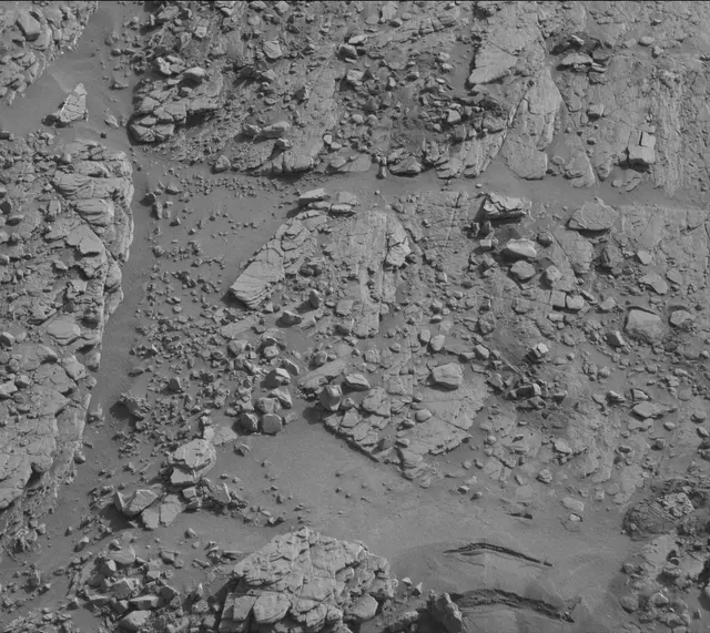 Sol 2485: Mast Camera (Mastcam)