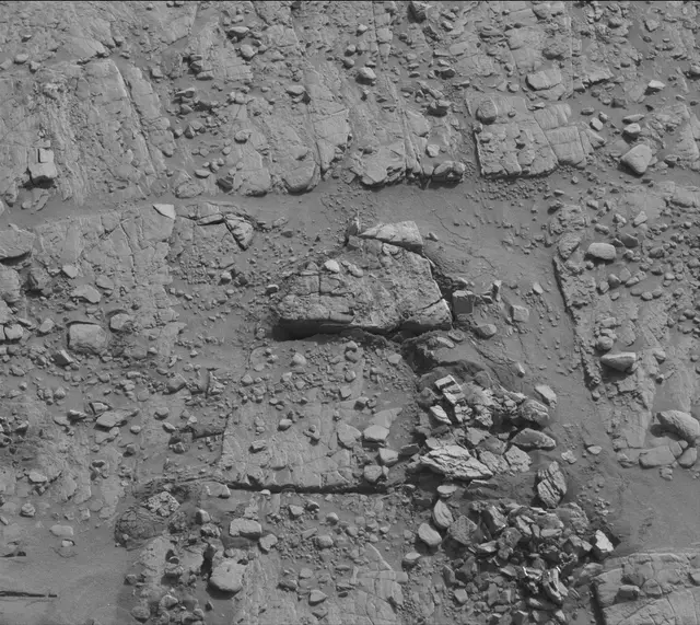 Sol 2485: Mast Camera (Mastcam)