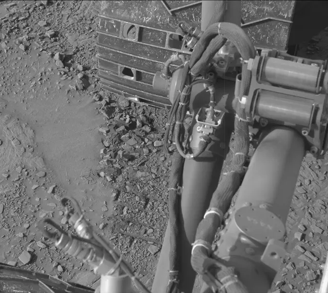 Sol 2485: Mast Camera (Mastcam)