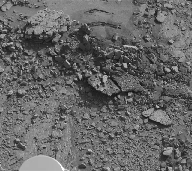 Sol 2485: Mast Camera (Mastcam)
