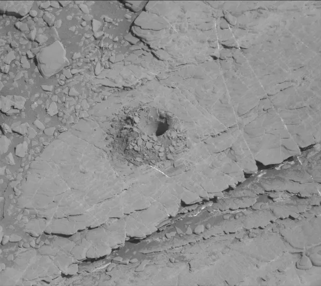 Sol 2486: Mast Camera (Mastcam)