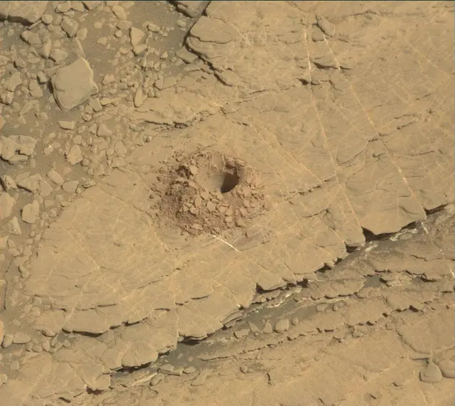 Sol 2486: Mast Camera (Mastcam)
