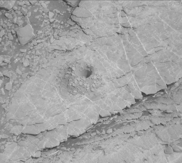 Sol 2487: Mast Camera (Mastcam)