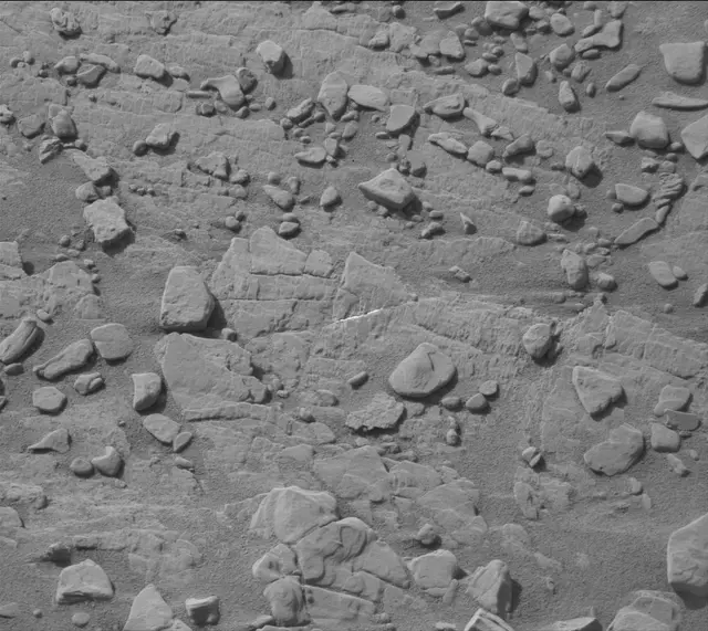 Sol 2491: Mast Camera (Mastcam)