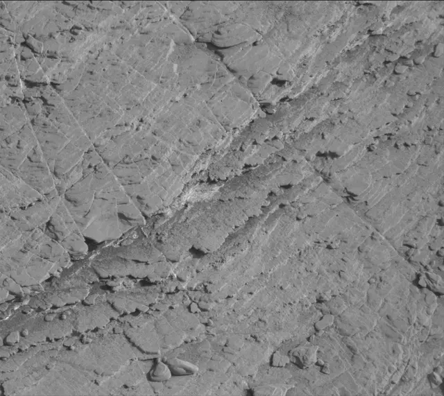 Sol 2491: Mast Camera (Mastcam)