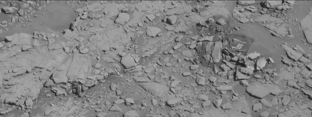 Sol 2492: Mast Camera (Mastcam)