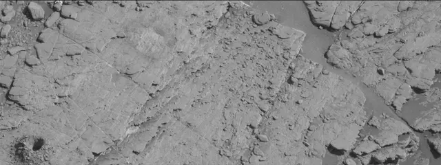 Sol 2492: Mast Camera (Mastcam)