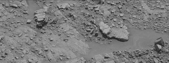 Sol 2492: Mast Camera (Mastcam)