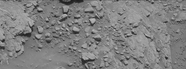 Sol 2492: Mast Camera (Mastcam)