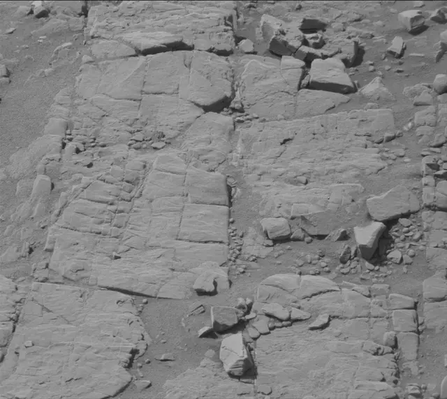 Sol 2492: Mast Camera (Mastcam)