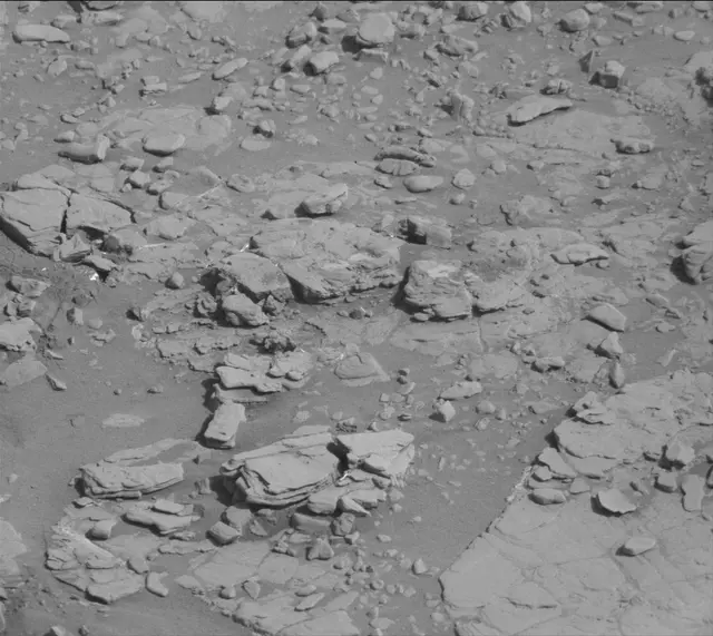 Sol 2492: Mast Camera (Mastcam)