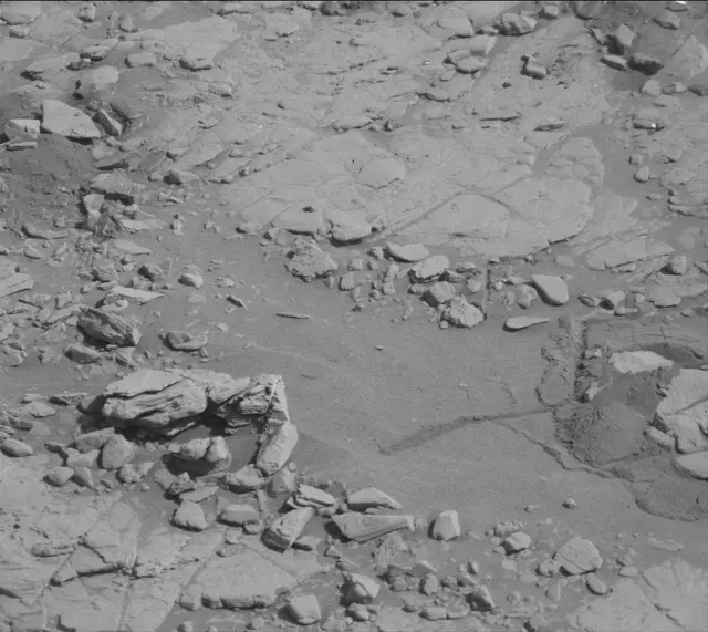 Sol 2492: Mast Camera (Mastcam)