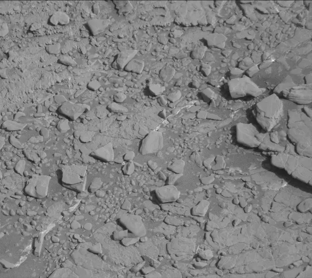 Sol 2492: Mast Camera (Mastcam)