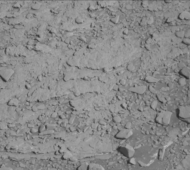 Sol 2492: Mast Camera (Mastcam)
