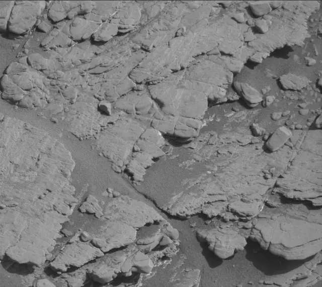 Sol 2492: Mast Camera (Mastcam)