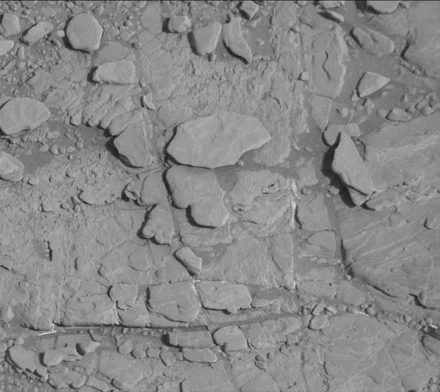 Sol 2492: Mast Camera (Mastcam)