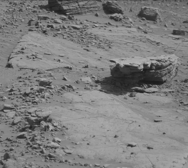 Sol 2492: Mast Camera (Mastcam)