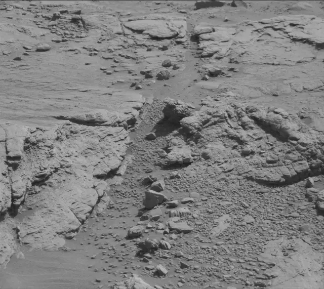 Sol 2492: Mast Camera (Mastcam)