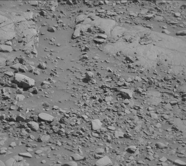 Sol 2492: Mast Camera (Mastcam)