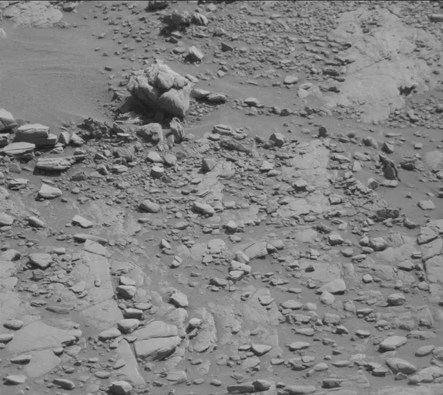 Sol 2492: Mast Camera (Mastcam)