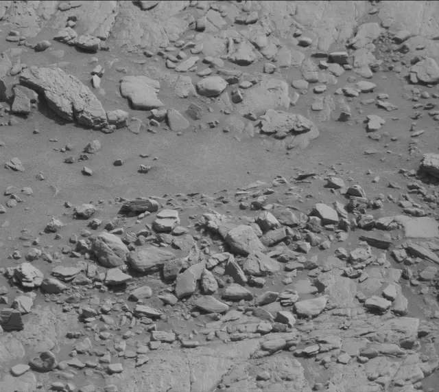 Sol 2492: Mast Camera (Mastcam)
